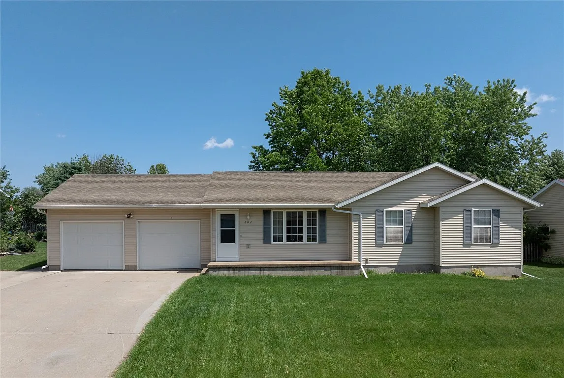 402 Richland Ave photo 1