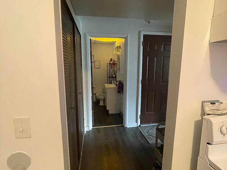 1536 Canfield — Photo 5