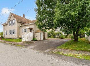 158 School St, Taunton, MA 02780