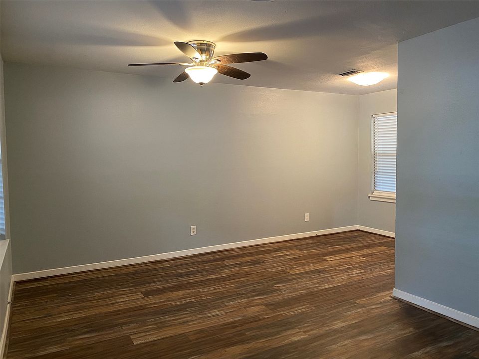 1st image of 5110 W 43rd St #5110