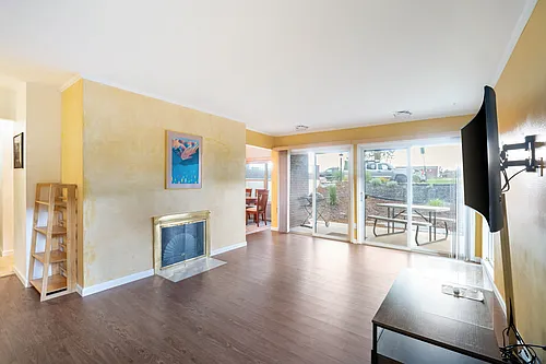 500 Manhattan Dr Photo 1