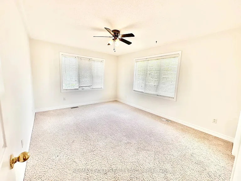 2293 Baronwood Dr — Photo 29