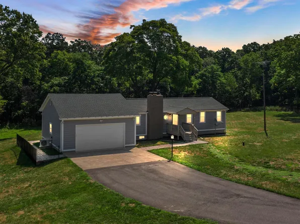 34284 Charles Town Pike, Purcellville, VA 20132