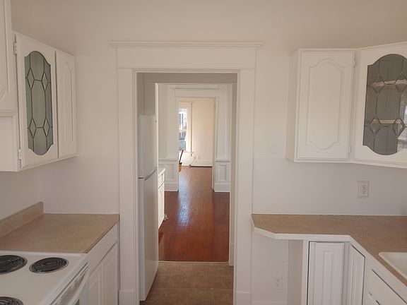 4th image of 1233 7th Ave