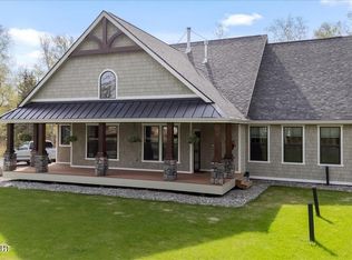 7872 N Showers St, Palmer, AK 99645