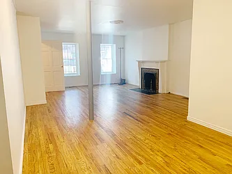 Rented by Curated by Soiti LLC