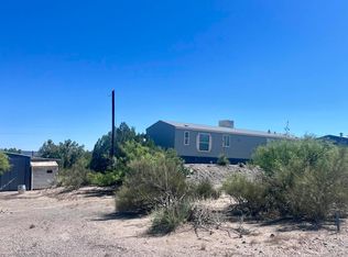 515 Trout Rd, Elephant Butte, NM 87935