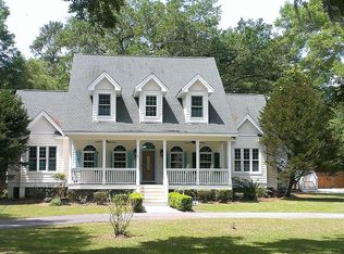 27 Walling Grove Rd, Beaufort, SC 29907