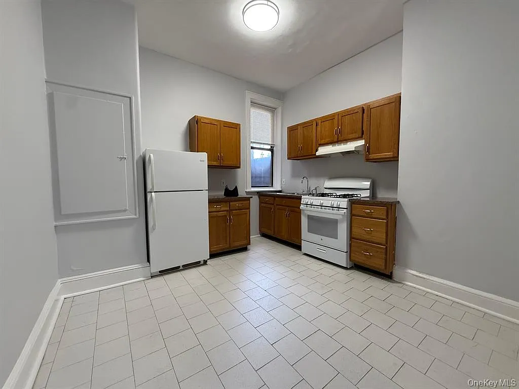 1 bed, 650 sqft, $2,750 — Photo 3