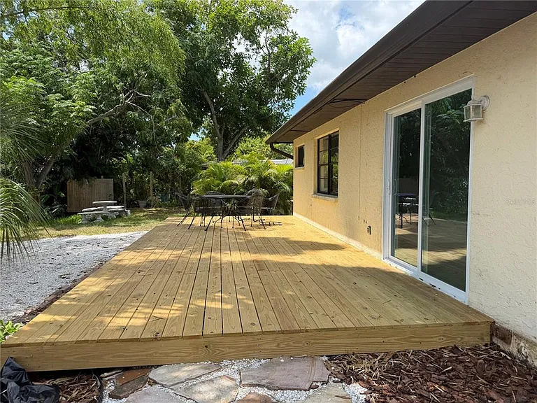3709 Alden Way — Photo 35