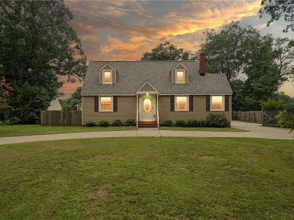 2227 Battery Park Rd, Chesapeake, VA 23323