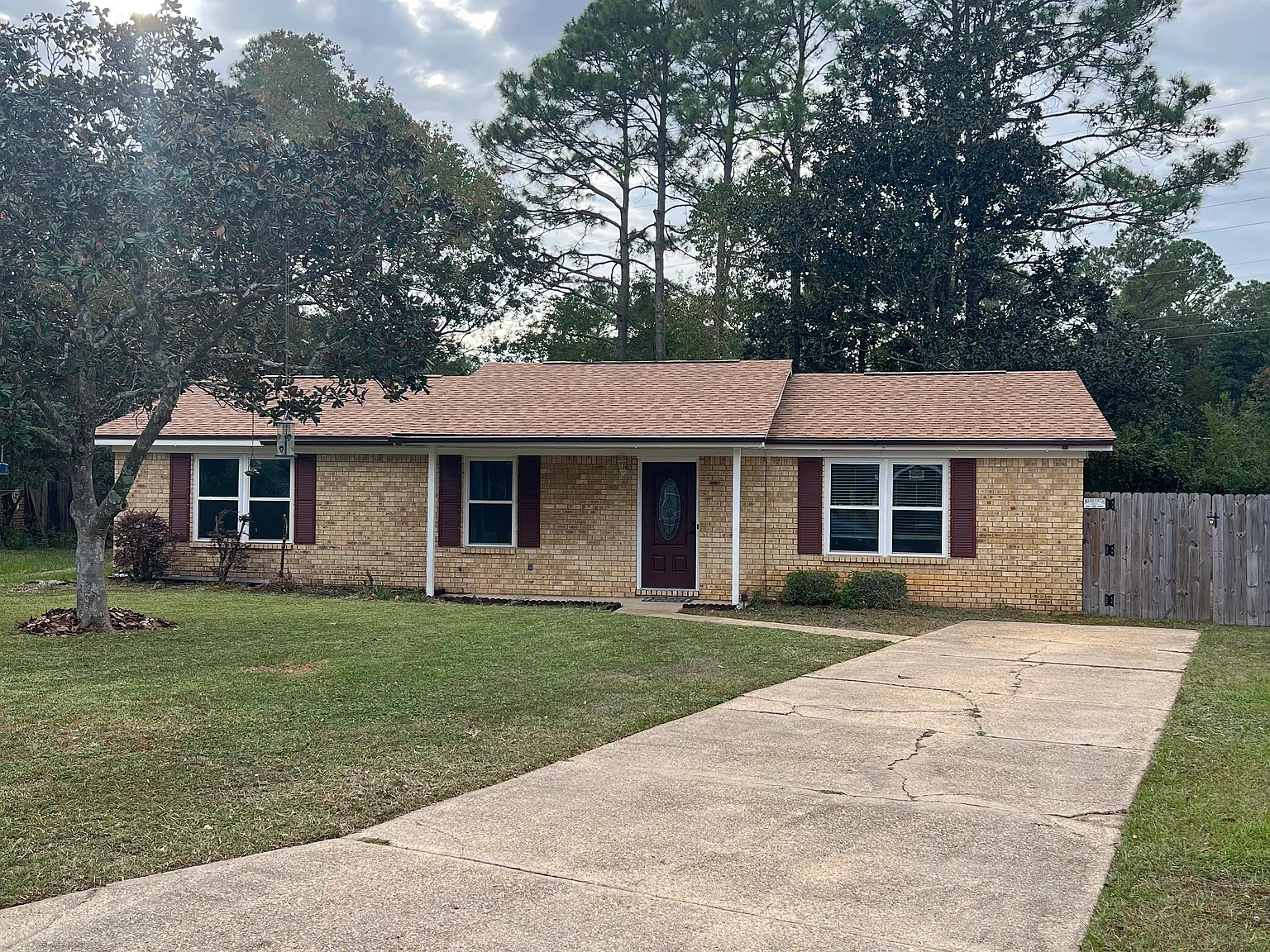 8246 Tempest Dr — Photo 1