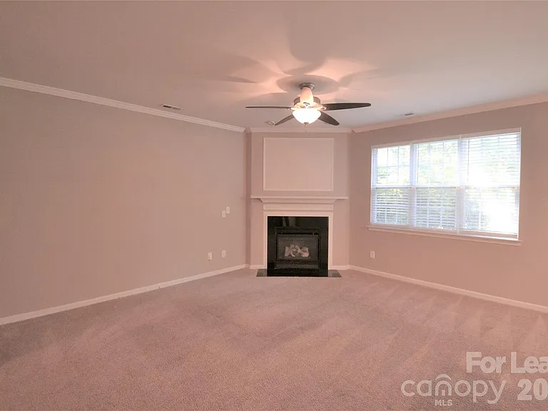 16512 Kettlewell Ln — Photo 10
