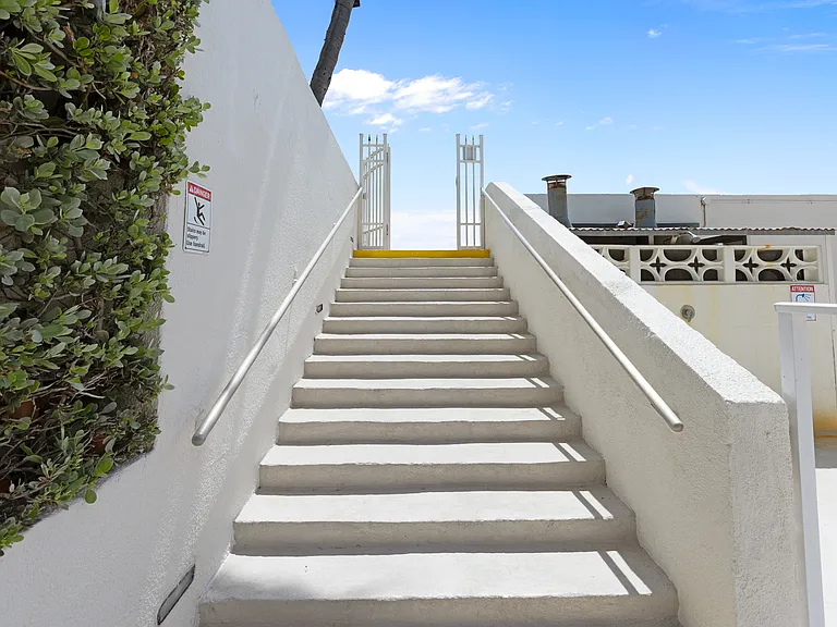 S Ocean Blvd — Photo 30