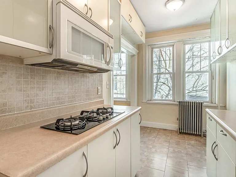 1629 Commonwealth Ave #9 — Photo 10