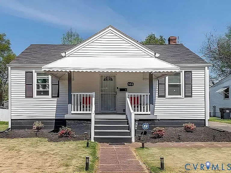 3 bed, 1446 sqft, $2,350 — Photo 1