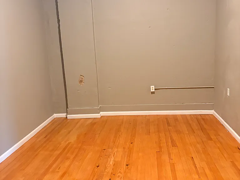 313 President Clinton Ave #206 — Photo 13
