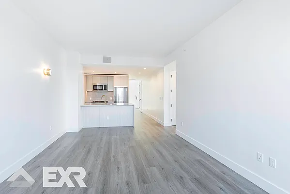 Rented by EXR | media 1
