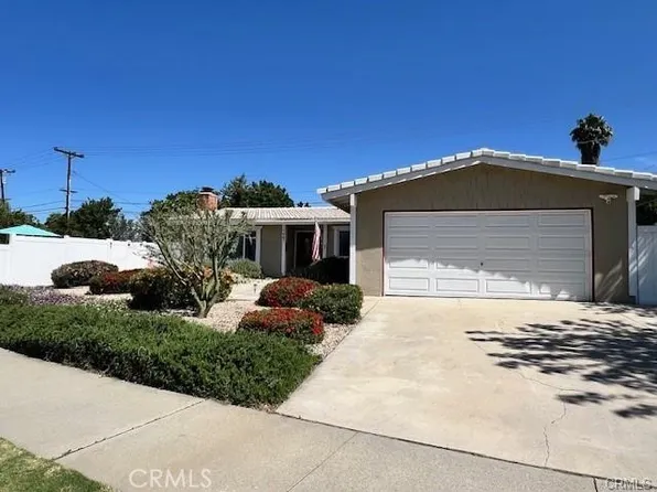 1487 Rosehill Dr, Riverside, CA 92507