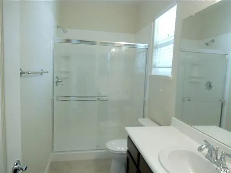 1005 Chatswood Ct — Photo 10
