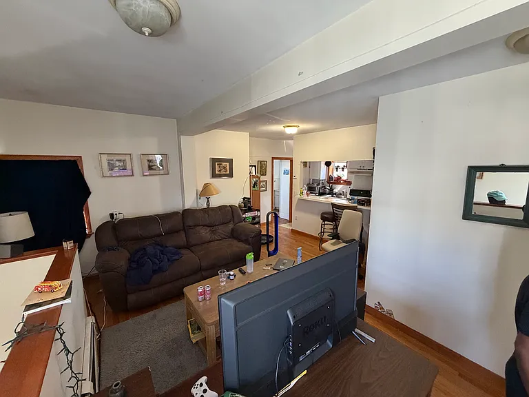 68 Gore St #3 — Photo 4