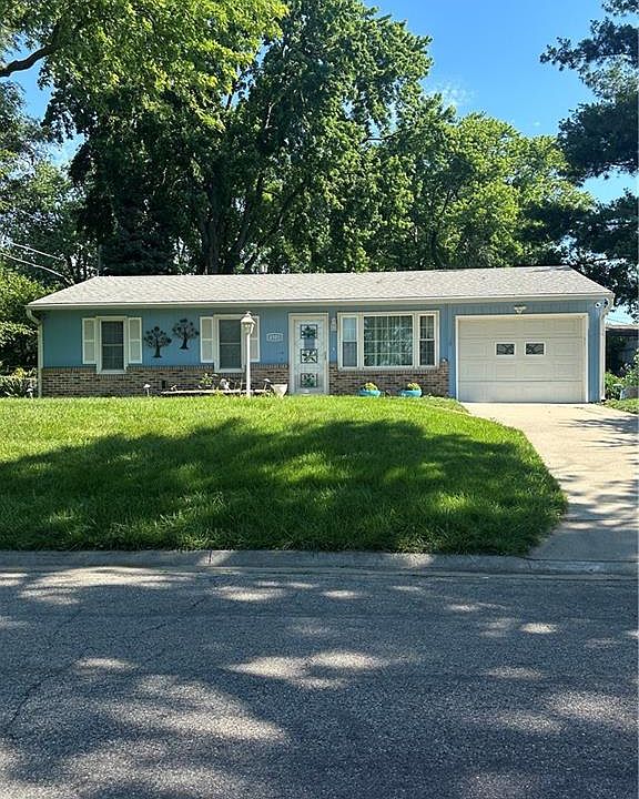 2nd image of 4505 Shawnee Rd