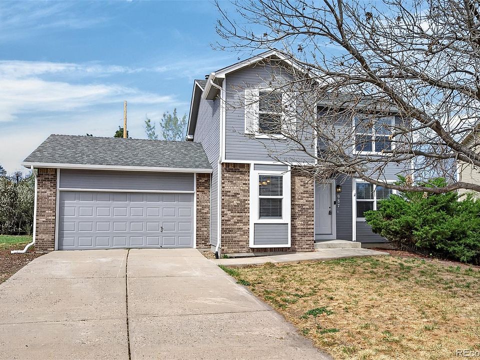 1st image of 987 W Briarwood Avenue