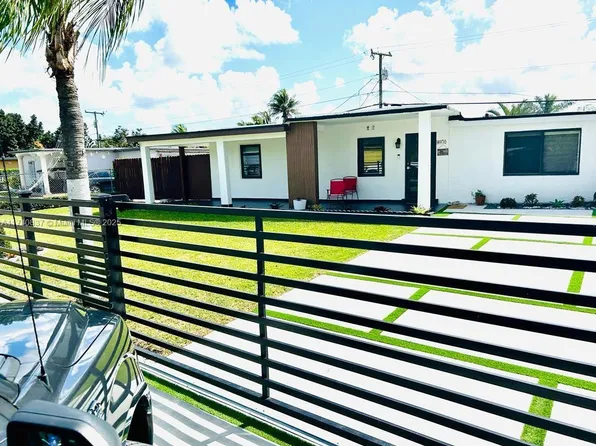 14970 Leisure Dr, Homestead, FL 33033