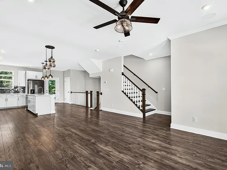 1013 S Taylor Ct — Photo 12