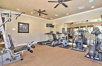 5th image of 412 Corral De Tierra Dr