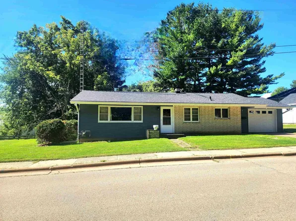 245 East Furnace Street, Platteville, WI 53818