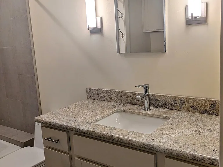 125 Dake Ave #A — Photo 15