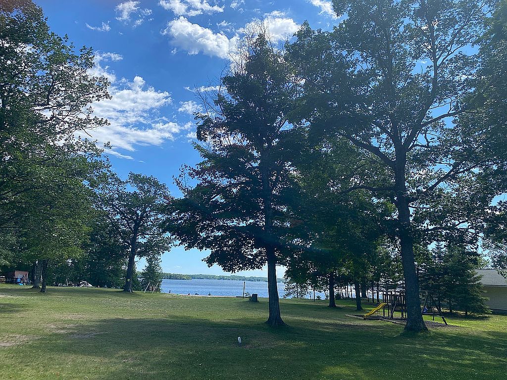 8468 Paradise Trl, Carp Lake, MI 49718 Zillow