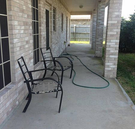 4th image of 6842 Vineyard Dr