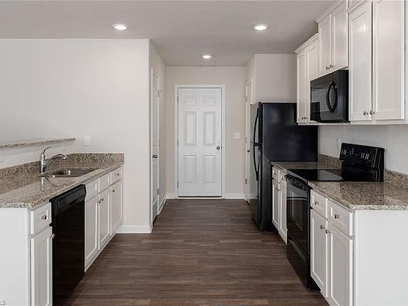 4th image of 4601 Hazelburn Dr