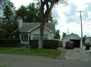 609 10th Ave S, Grand Forks, ND 58201