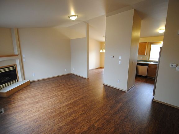 5th image of 7805 63rd St NE
