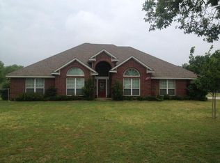 2205 Cemetery Rd, West, TX 76691