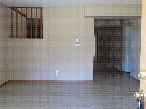 3rd image of 6691 Loblolly Dr