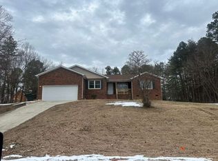 2605 Wilpar Dr, Greensboro, NC 27406