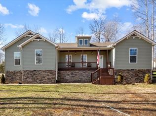 4583 General Forest Cir, Bon Aqua, TN 37025