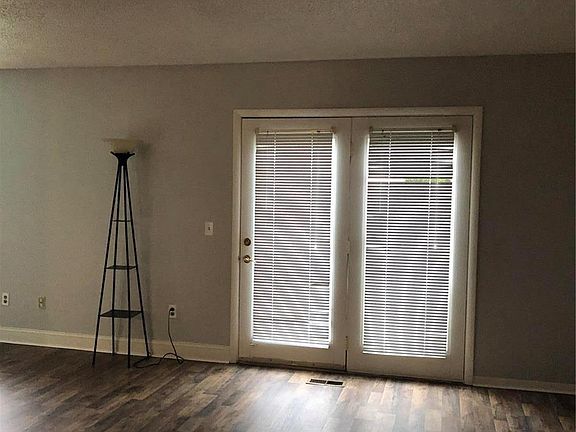 5th image of 15674 93rd Ave
