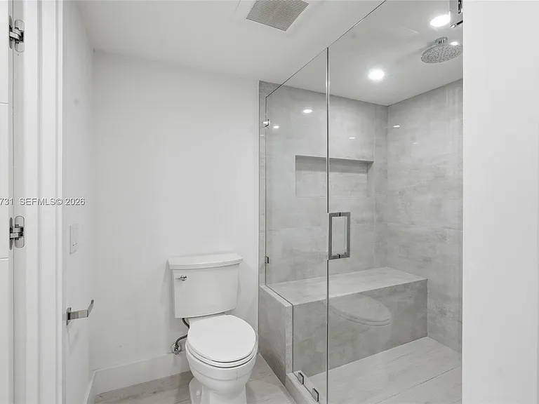 251 Crandon Blvd #202 — Photo 20