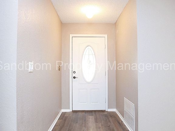5th image of 12402 E 89th St N