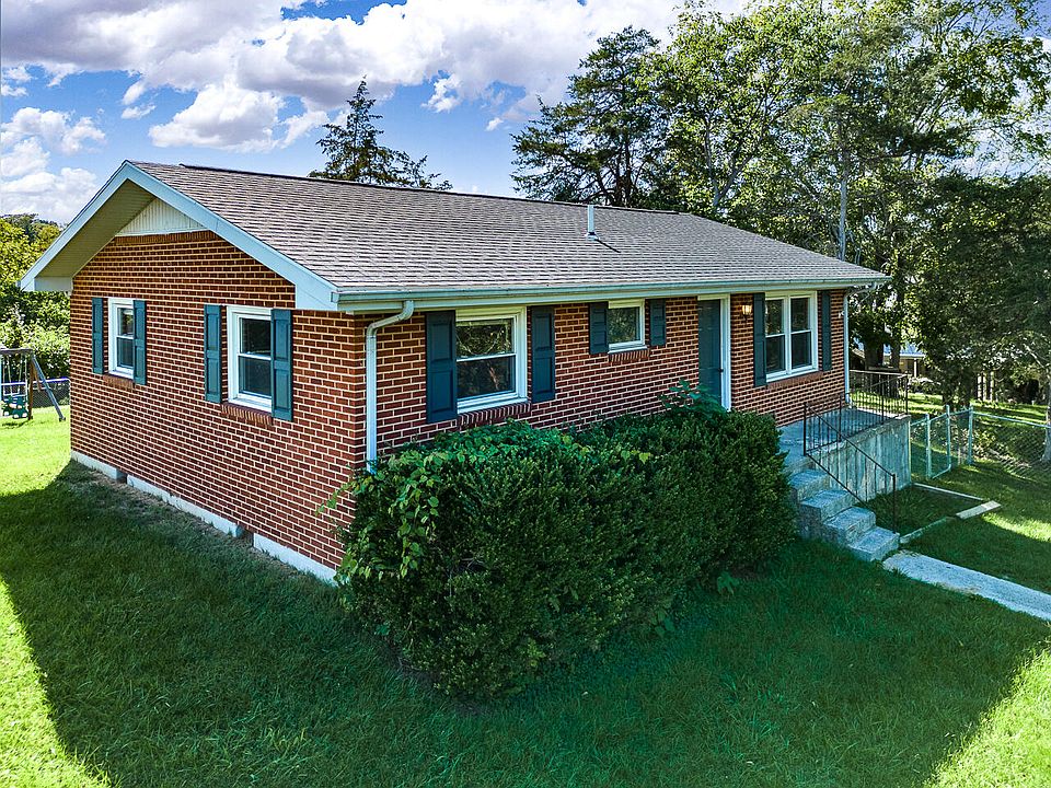 1st image of 249 Campbell Ln