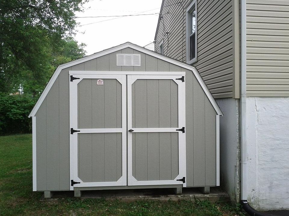 2nd image of 10236 Saint Katherine Ln