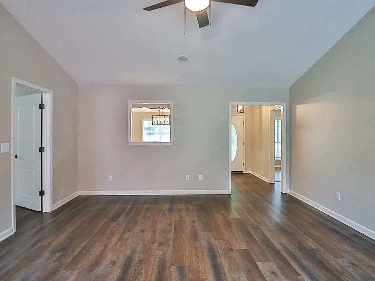 1914 Sandbrook Dr — Photo 18