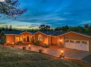 686 Happy Valley Rd, Pleasanton, CA 94566