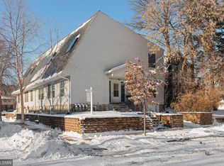 1101 James Ave N, Minneapolis, MN 55411