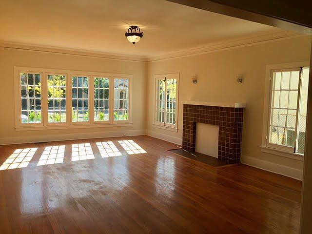 1st image of 723 N Manhattan Pl #1